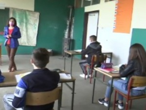 Ружић: Спекулације о затварању неких школа су потпуна бесмислица