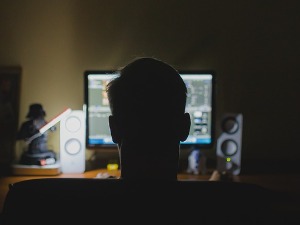 Има ли Србија довољно стручњака за борбу против сајбер криминала