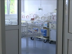 Порођај – тренутак највеће среће, али и трауме, шта би помогло да се смање негативна искуства