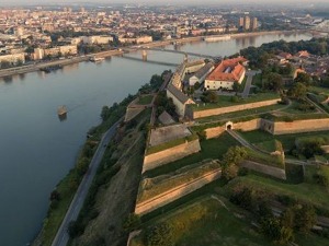 Tvrđave na Dunavu: Petrovaradinska tvrđava, 2-7