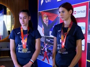 Adriana Vilagoš i Angelina Topić za RTS sa medaljama na grudima: Idemo rasterećene u Minhen