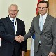 Петковић са Хилом: Београд опредељен да све проблеме на КиМ решава у оквиру дијалога у Бриселу