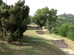 Брдо Хисар један је од главних туристичких адута Прокупља