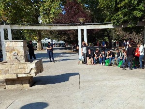 Полиција превезла 49 илегалних миграната у прихватни центар