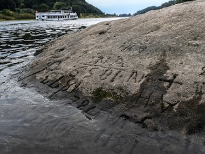 „Ако ме видиш, плачи” – скривено упозорење,  „хидролошка загонетка” на камењу из прошлости