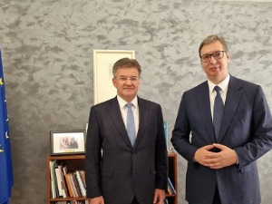 Vučić sa Lajčakom: Srbija insistira na punom sprovođenju potpisanih sporazuma