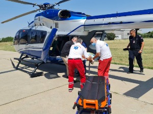 Деца која су била на лечењу у Софији стигла у Београд