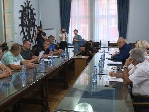 Суботички паори прекинули протест