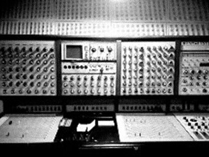 Студио 6: Електронски студио