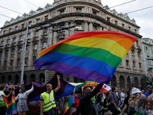Еуропрајд и традиционална породица: Шта је „природно Еуропрајд и традиционална породица: Шта је „природно