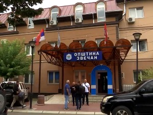 Одборничка скупштина у Звечану: Формирати ЗСО, таблице и документа почетак обрачуна са Србима и Србијом