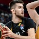 Центар напустио црно-беле, каријеру наставља у Шпанији