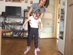 Николина је рођена са 850 грама и сада јој је потребна наша помоћ