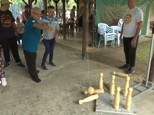 Висеће куглање брише границе