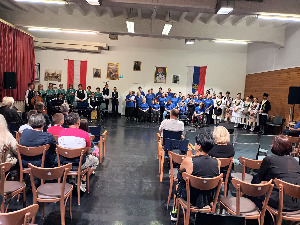 Хуманитарни концерт за госте из Србије