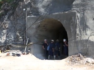 Како до договора: Рудари се жале на плате и лоше услове рада