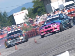 Аутомобилизам: Еко&Спорт ауто мото магазин