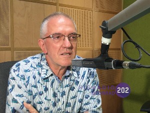 Широм затворених очију: Дејан Цукић – Оде понедељак!