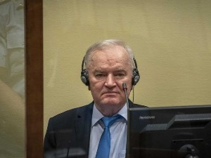 Преминуо Ратко Младић