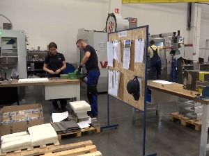 Град аутомобила - Крагујевац - постао и град шинских возила