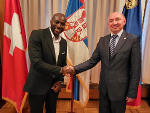 На Дан српске заставе Амбасада Србије у Берну угостила представнике швајцарске телевизије за странце