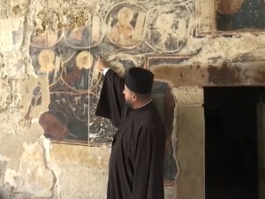 Обнова фресака старе Цркве Светог Вазнесења у Великом Крчимиру уз помоћ пријатеља из Јапана