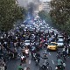 Масовни протести у Ирану, војска упозорила демонстранте да ће реаговати
