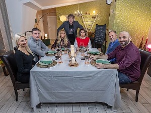 На вечери код: Зија Валентина