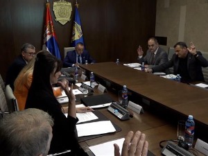 Вулин: Српске службе безбедности пажљиво прате сва дешавања