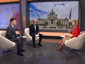 Лутовац: Неприхватљиво да се КиМ користи за пропаганду; Јованов: Опозиција не нуди реалну политику