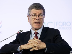 Џефри Сакс: Иза саботаже Северног тока можда стоје САД