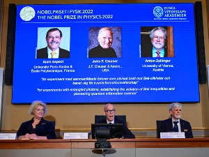 Нобелова награда за физику тројици научника