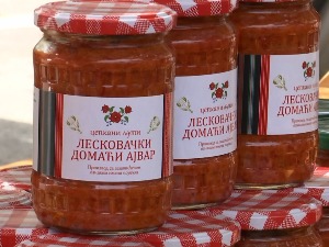 Лесковац: Шаренило боја и укуса на Сајму зимнице и ајвара