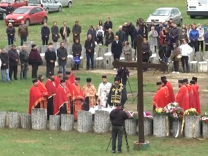 Запуштено Спомен - гробље стрељаних у Краљеву