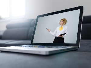 На интернету ћемо наћи доста корисних психолошких савета, само ако проверимо ко их даје