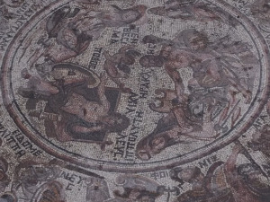 Тројански ратници, римски богови, Херкул у мозаику старом 1.600 година откривеном у Сирији