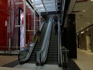 Хоће ли због штедње енергије тржни центри скратити радно време