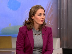 Јанковић: Жена ће бити равноправна ван куће кад мушкарци преузму обавезе код куће