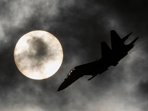 Блиски сусрет изнад Црног мора, руски "сухој" испалио ракету