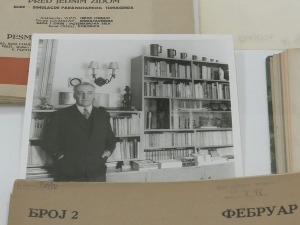 Музеј савремене уметности у част свог првог управника Миодрага Б. Протића