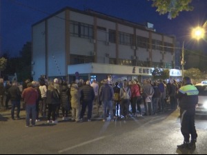 Крагујевчани на протесту тражили топле радијаторе