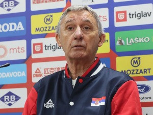 Пешић без неколико евролигашких играча, Недовић прескаче овај прозор
