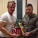 Шон Пен позајмио свог Оскара Зеленском: Врати ми га кад победиш