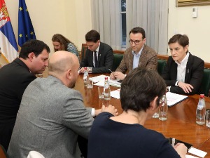 Брнабић са Зарацином и Франгешом о КиМ