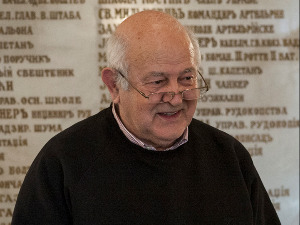 Ин мемориам: Владимир Логунов, кореограф, балетски играч и педагог