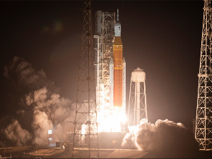 После спектакуларног полетања, мисија „Артемис 1“ се одвија по плану