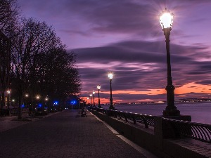 Ноћне променаде