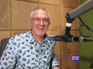 Широм затворених очију: Дејан Цукић – Оде понедељак!