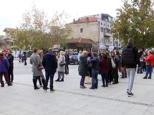 Лесковац, скуп подршке колегиници из Трстеника која је претрпела насиље