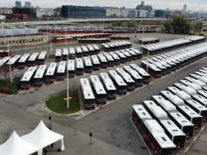 У Београд стигло 100 нових аутобуса на природни гас